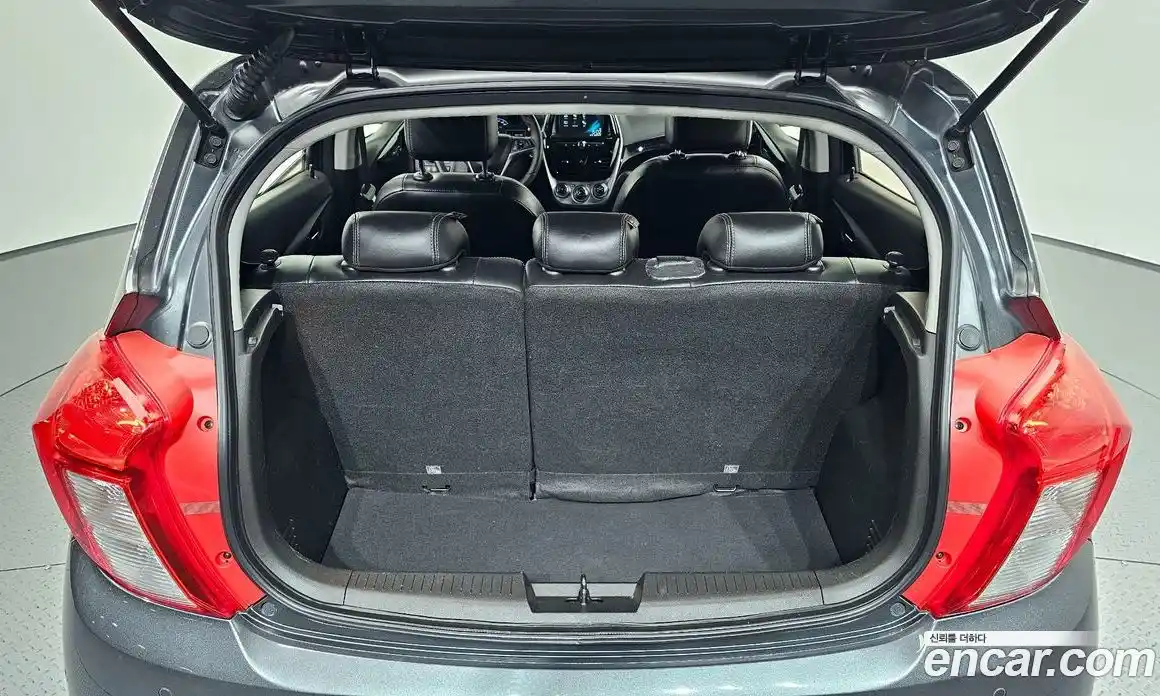 Chevrolet Spark 2017 1.0 автомат (гидро), фото 29
