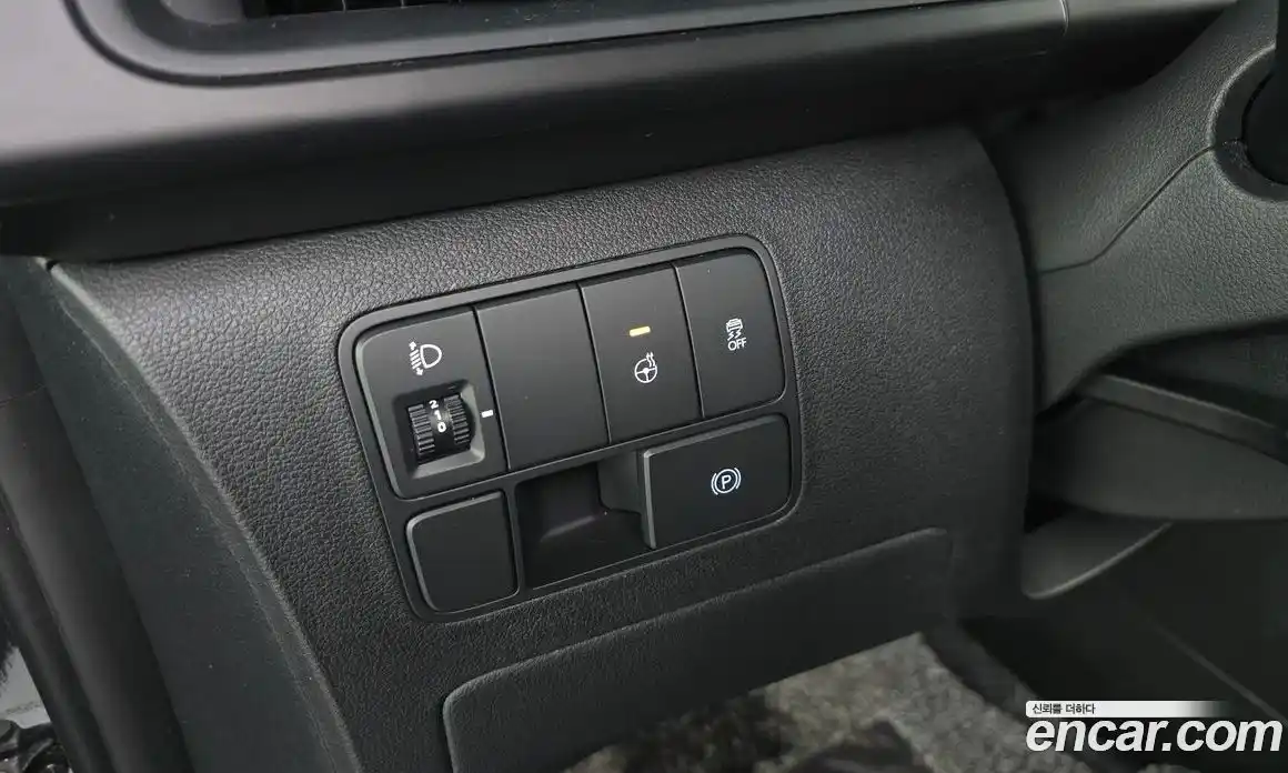 Hyundai Staria 2024 3.5 гидро, фото 17