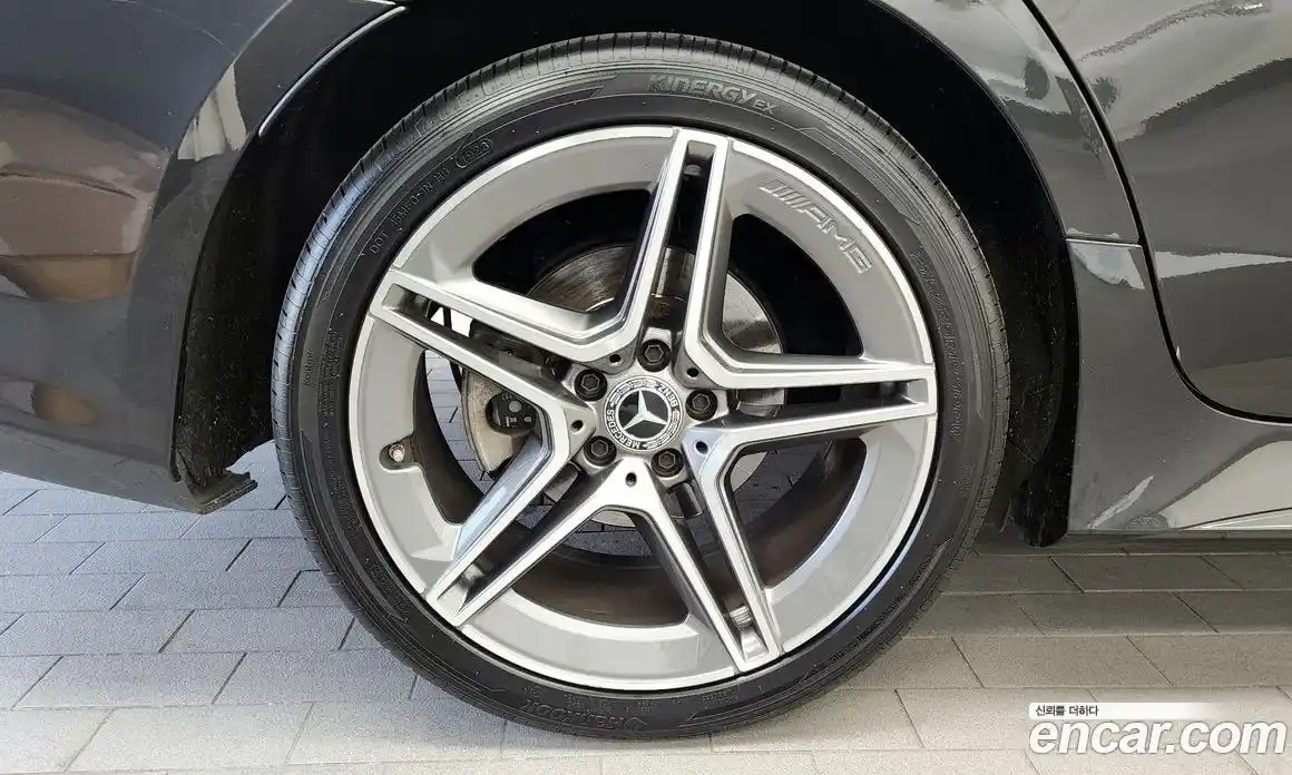 Mercedes-Benz CLS-Class 2022 2.0 гидро, фото 5