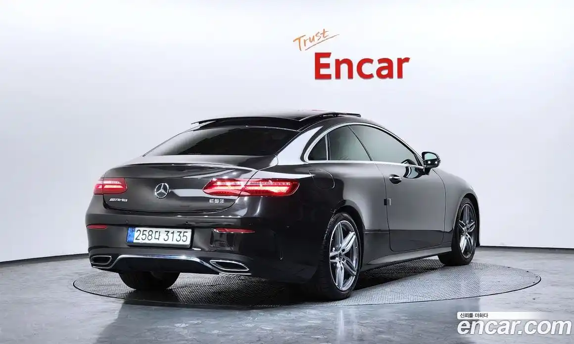 Mercedes-Benz E-Class 2019 1.9 гидро, фото 2