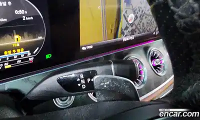 Mercedes-Benz E-Class 2019 1.9 гидро, миниатюра 9
