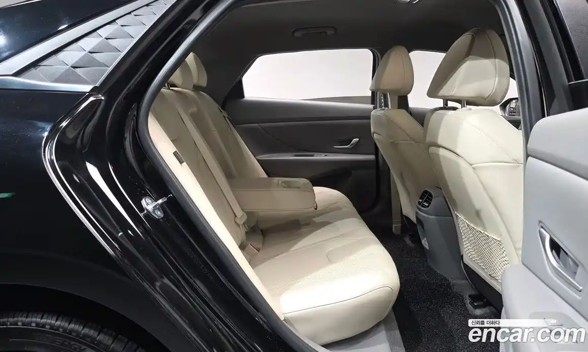 Hyundai Avante 2025 1.6 гидро, фото 16
