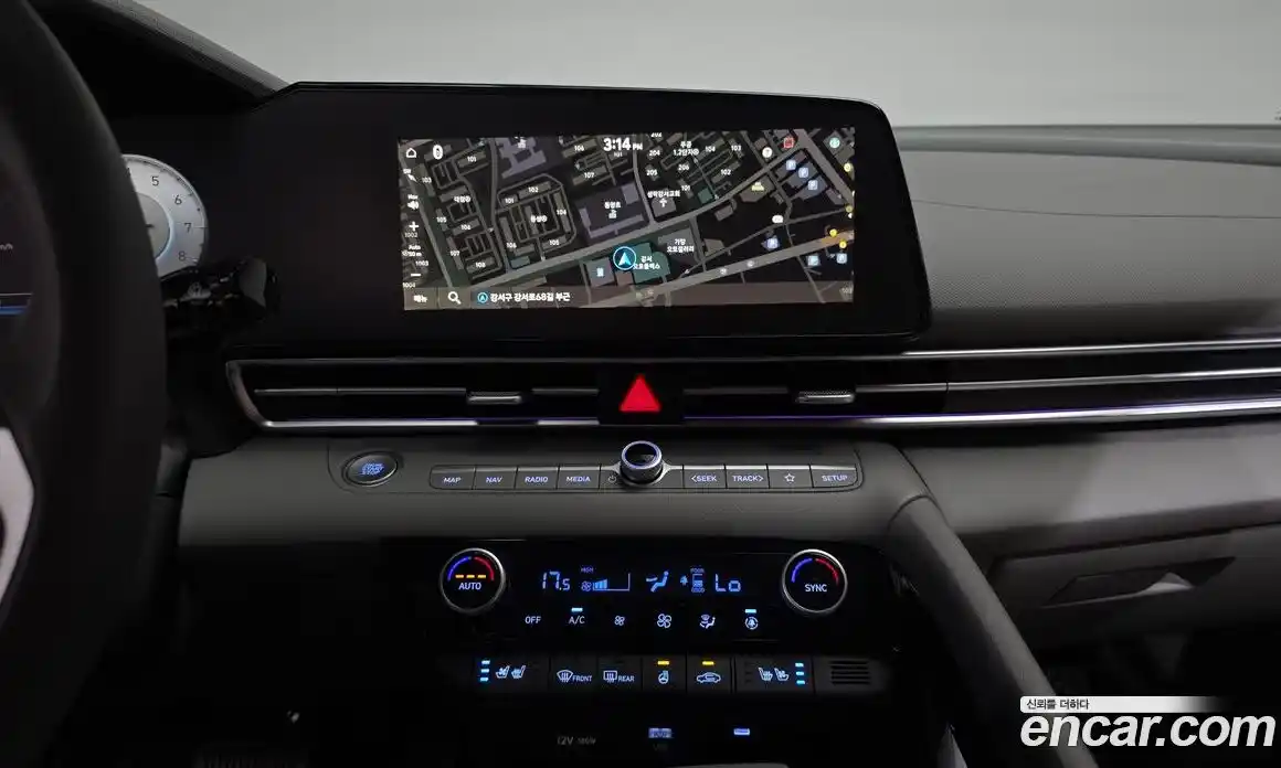 Hyundai Avante 2025 1.6 гидро, фото 18