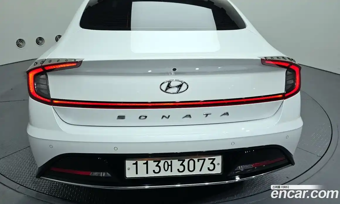 Hyundai Sonata 2022 2.0 автомат (гидро), фото 30