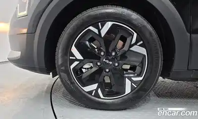 Kia Niro 2023 0.2 автомат (гидро), миниатюра 5