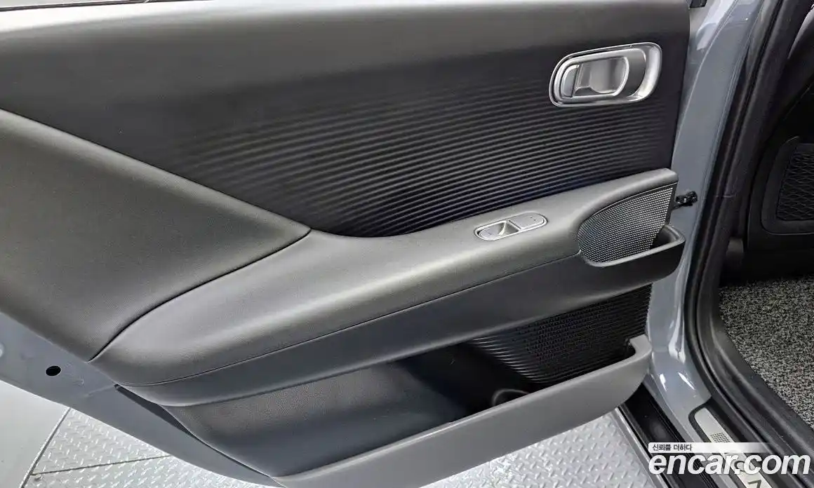 Hyundai Ioniq 6 2023 0.1 автомат (гидро), фото 15