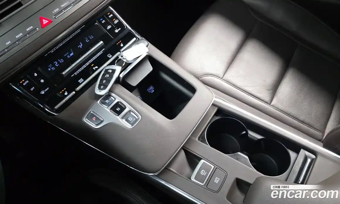 Hyundai Grandeur 2021 2.5 гидро, фото 12