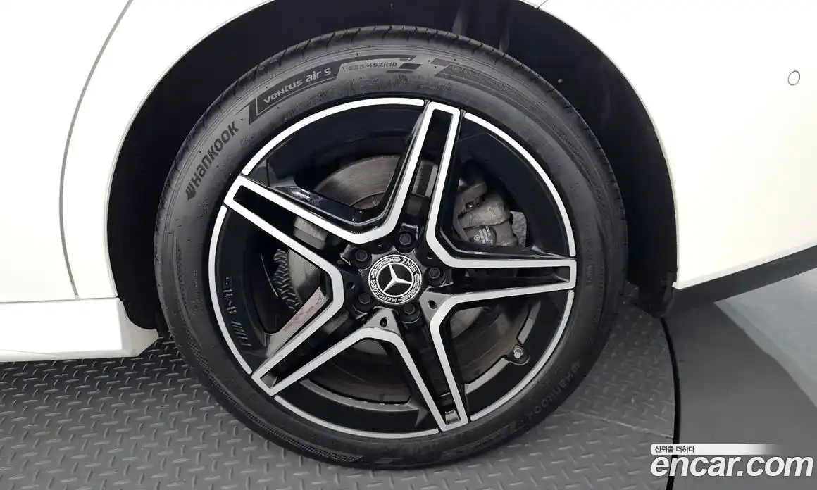 Mercedes-Benz CLA-Class 2022 2.0 гидро, фото 7