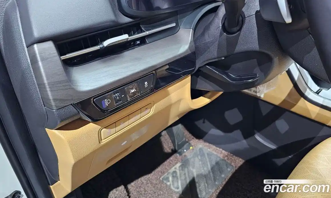 Kia Carnival 2023 2.2 автомат (гидро), фото 24