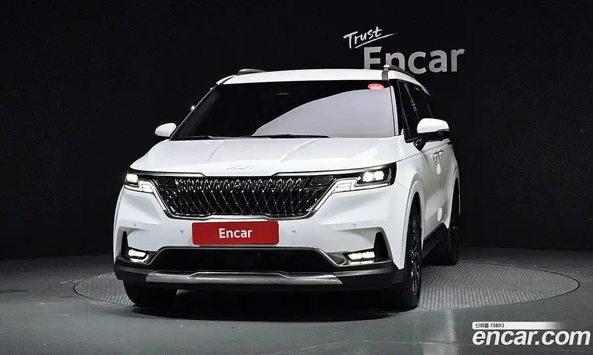 Kia Carnival 2023 2.2 автомат (гидро), фото 3