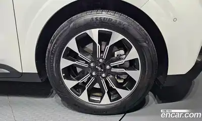 Kia Carnival 2023 2.2 автомат (гидро), миниатюра 7