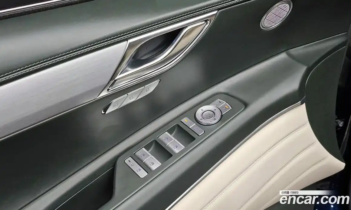 Genesis GV80 2023 2.5 гидро, фото 18