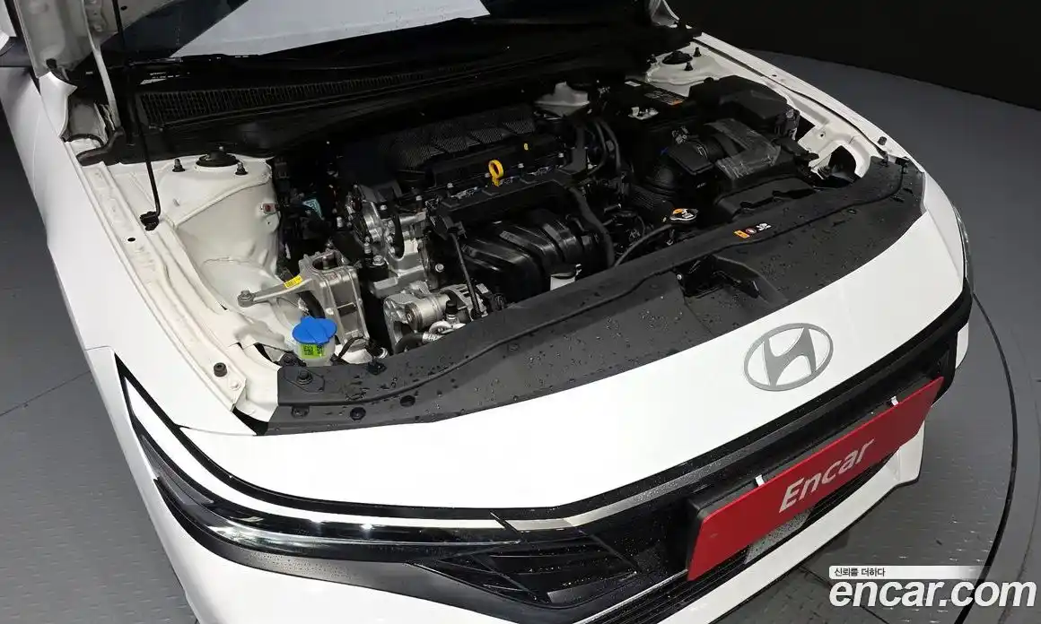 Hyundai Avante 2023 1.6 гидро, фото 6