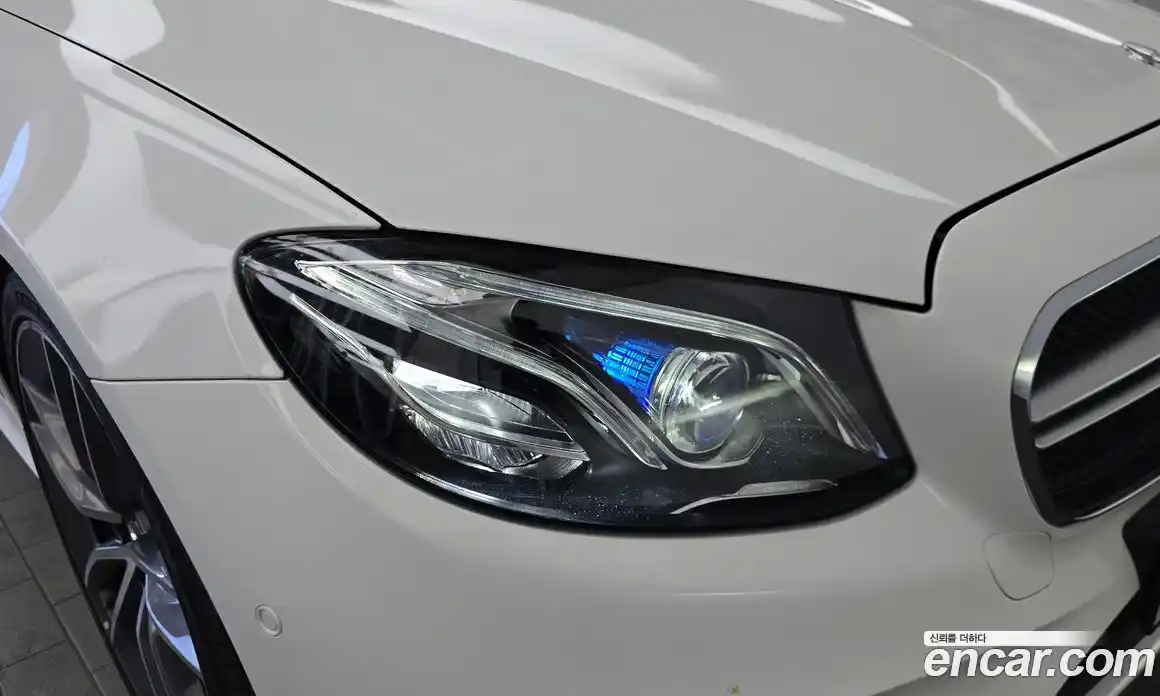 Mercedes-Benz E-Class 2020 3.0 гидро, фото 8