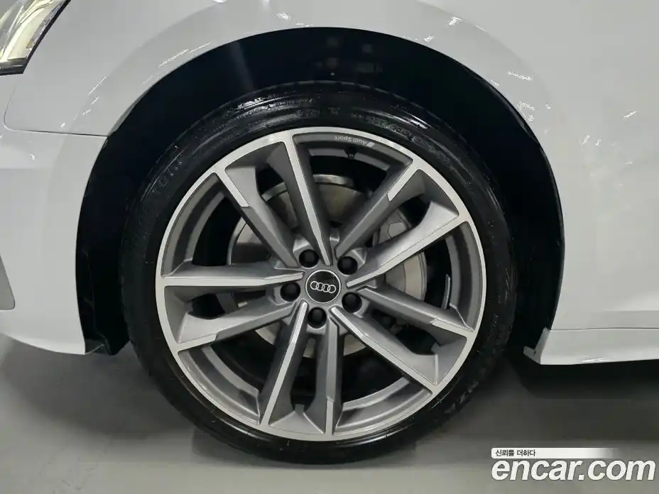 Audi A5 2022 2.0 гидро, фото 16
