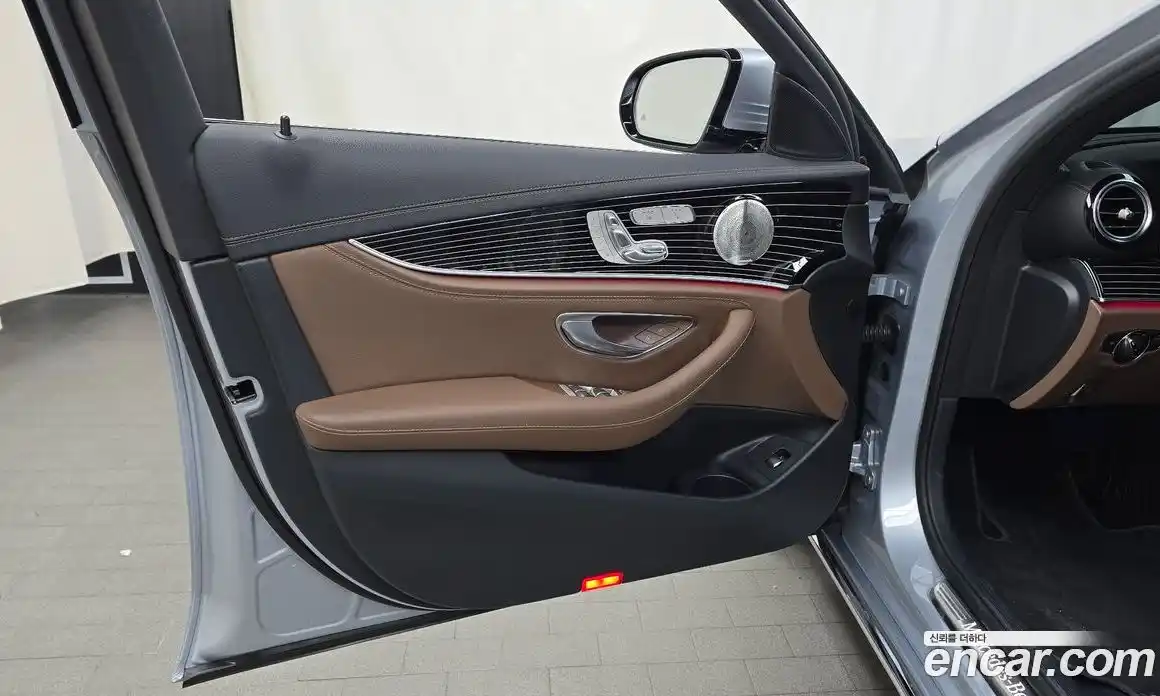 Mercedes-Benz E-Class 2021 3.0 гидро, фото 14
