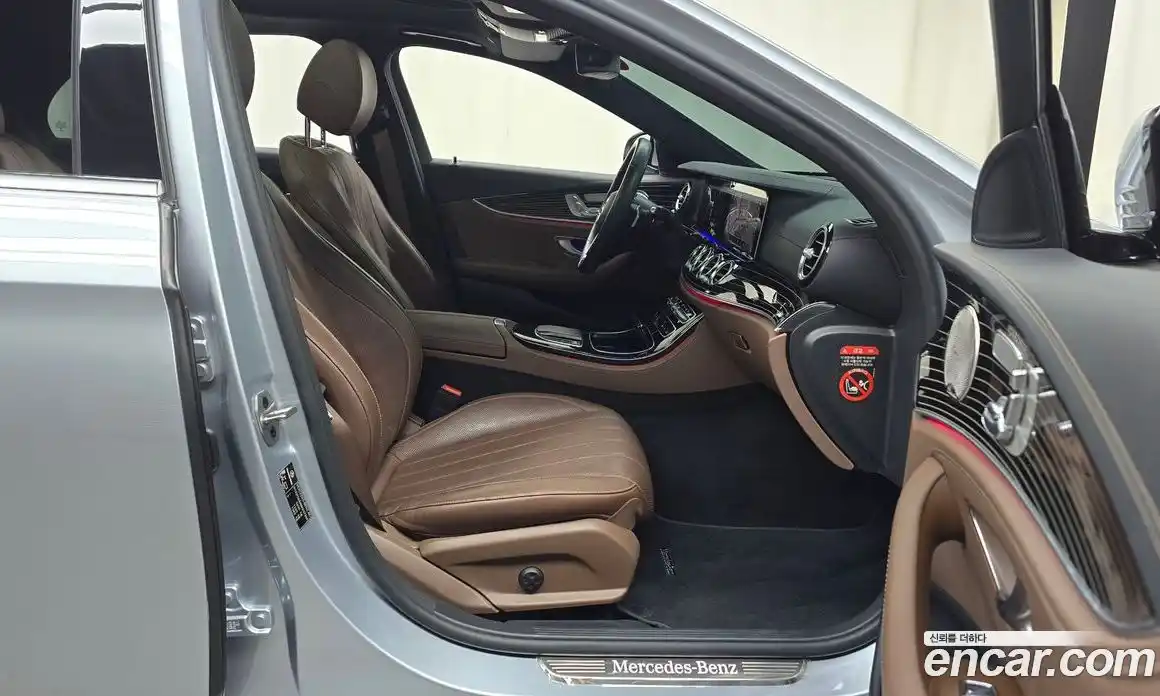 Mercedes-Benz E-Class 2021 3.0 гидро, фото 16