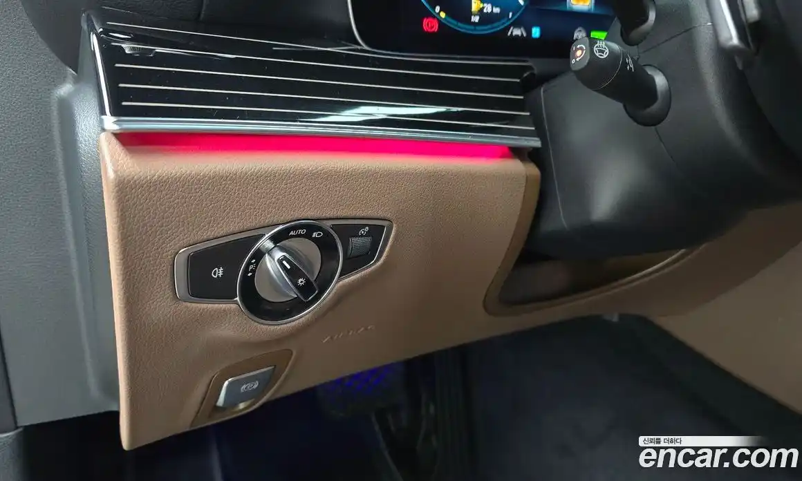 Mercedes-Benz E-Class 2021 3.0 гидро, фото 25
