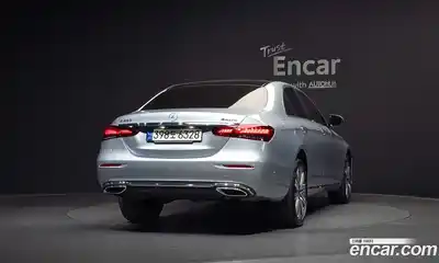 Mercedes-Benz E-Class 2021 3.0 гидро, миниатюра 4