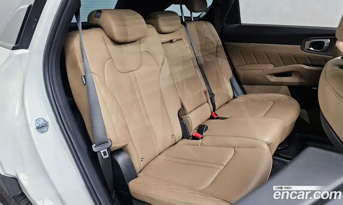 Kia Sorento 2024 1.6 гидро, фото 18