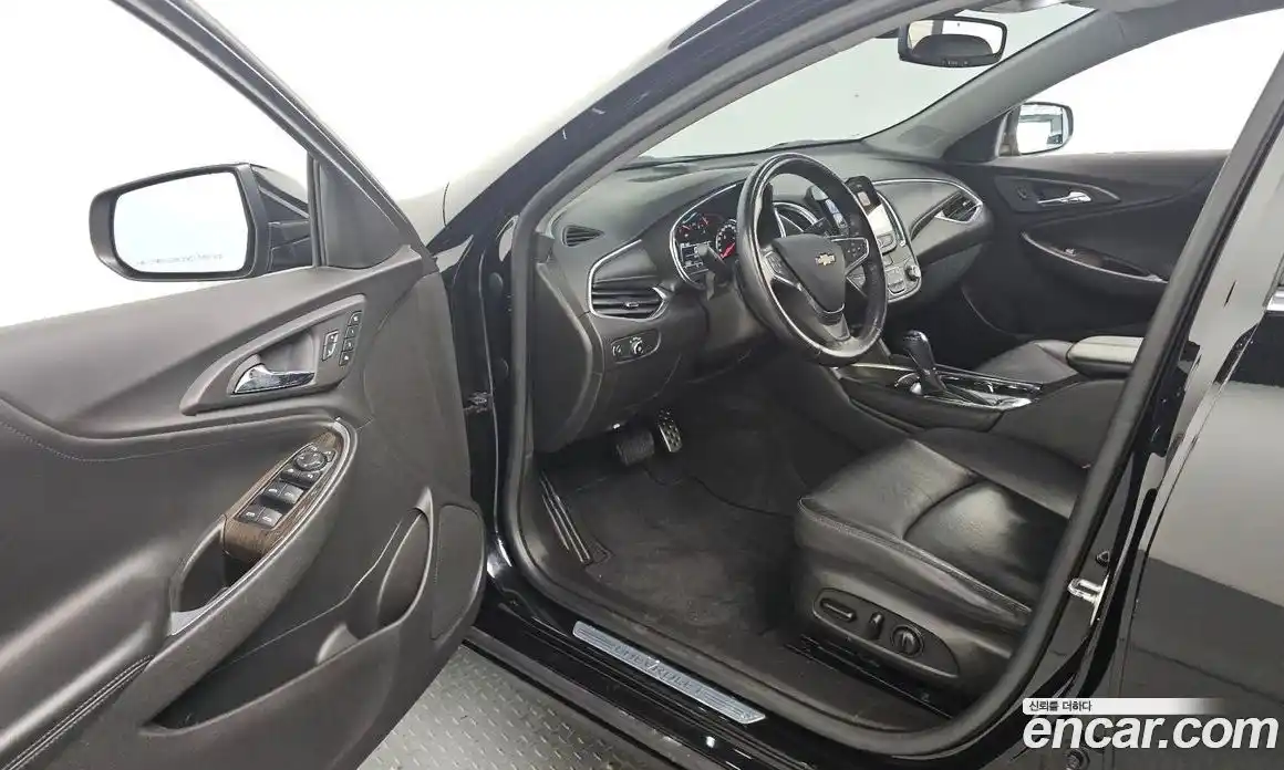 Chevrolet Malibu 2017 1.5 гидро, фото 13