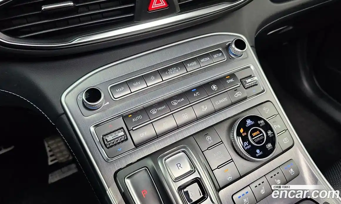 Hyundai Santa Fe 2021 2.5 гидро, фото 31