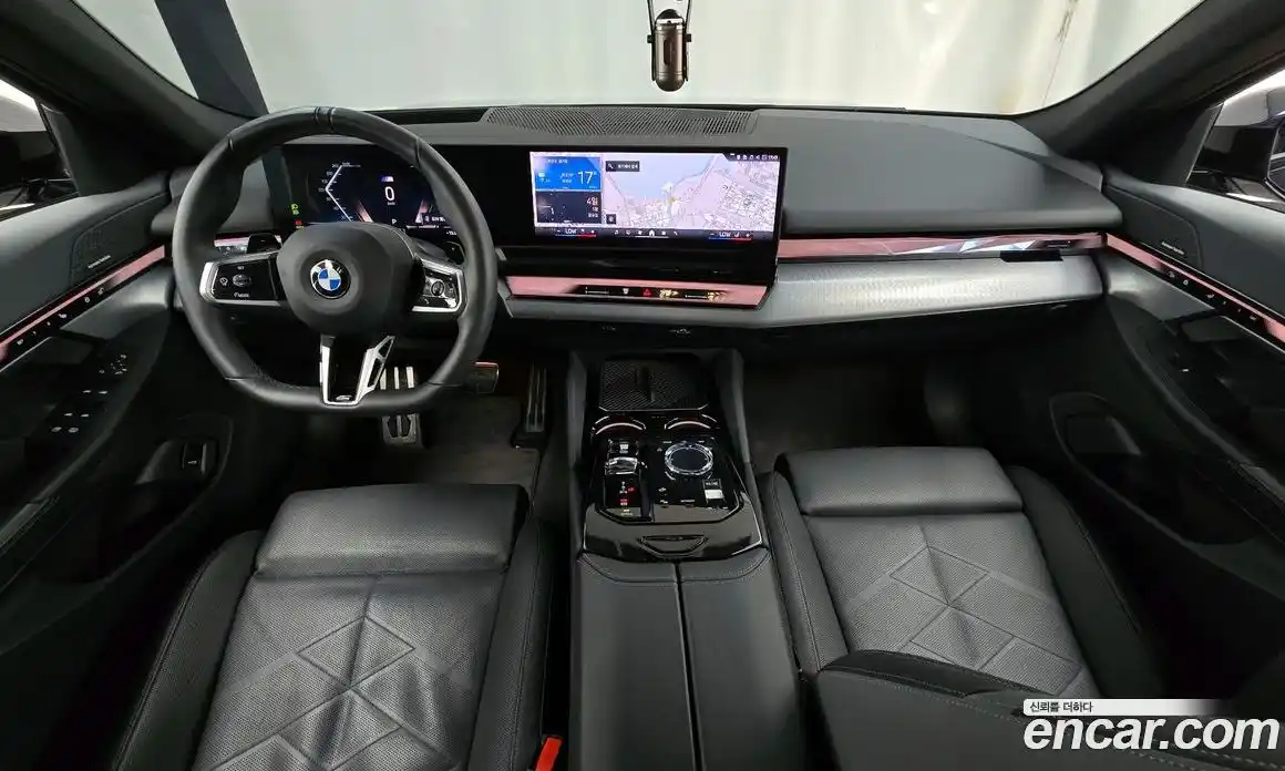 BMW 5-Series 2024 2.0 гидро, фото 10