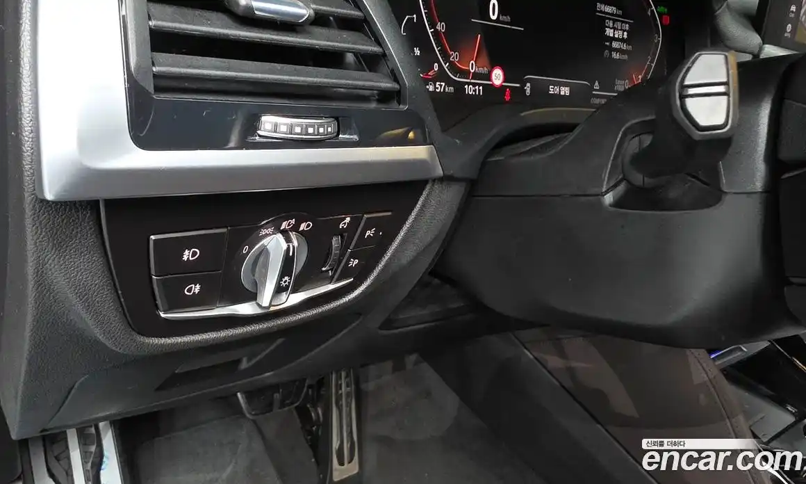 BMW X4 2021 2.0 автомат (гидро), фото 25