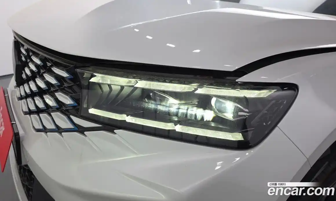 Renault Grand Koleos 2025 1.5 гидро, фото 8