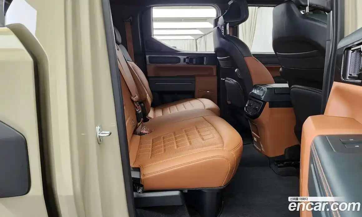 Kia Tasman 2025 2.5 гидро, фото 18