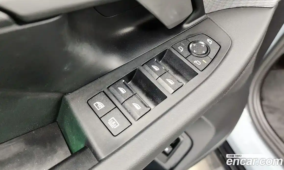 BMW 5-Series 2024 2.0 гидро, фото 27