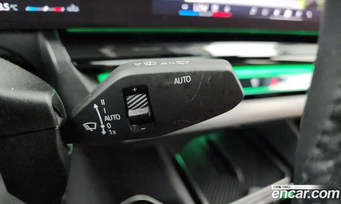 BMW 5-Series 2024 2.0 гидро, фото 29