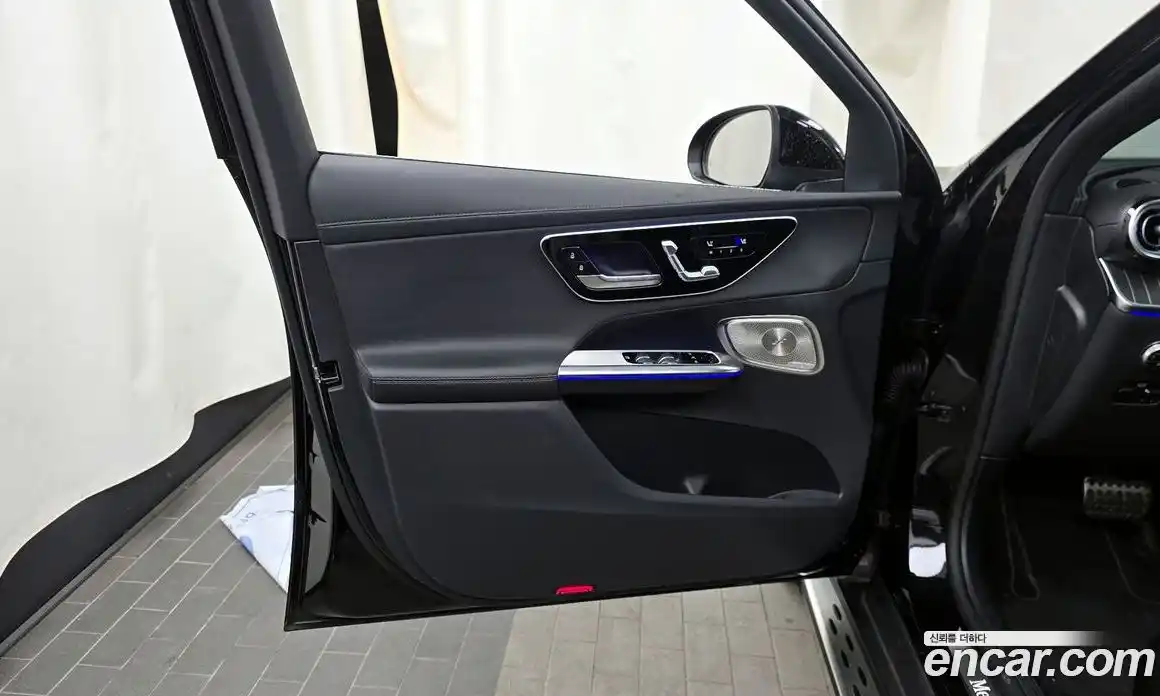 Mercedes-Benz GLC-Class 2023 2.0 гидро, фото 14 Mercedes-Benz GLC-Class 2023 2.0 гидро, фото 14