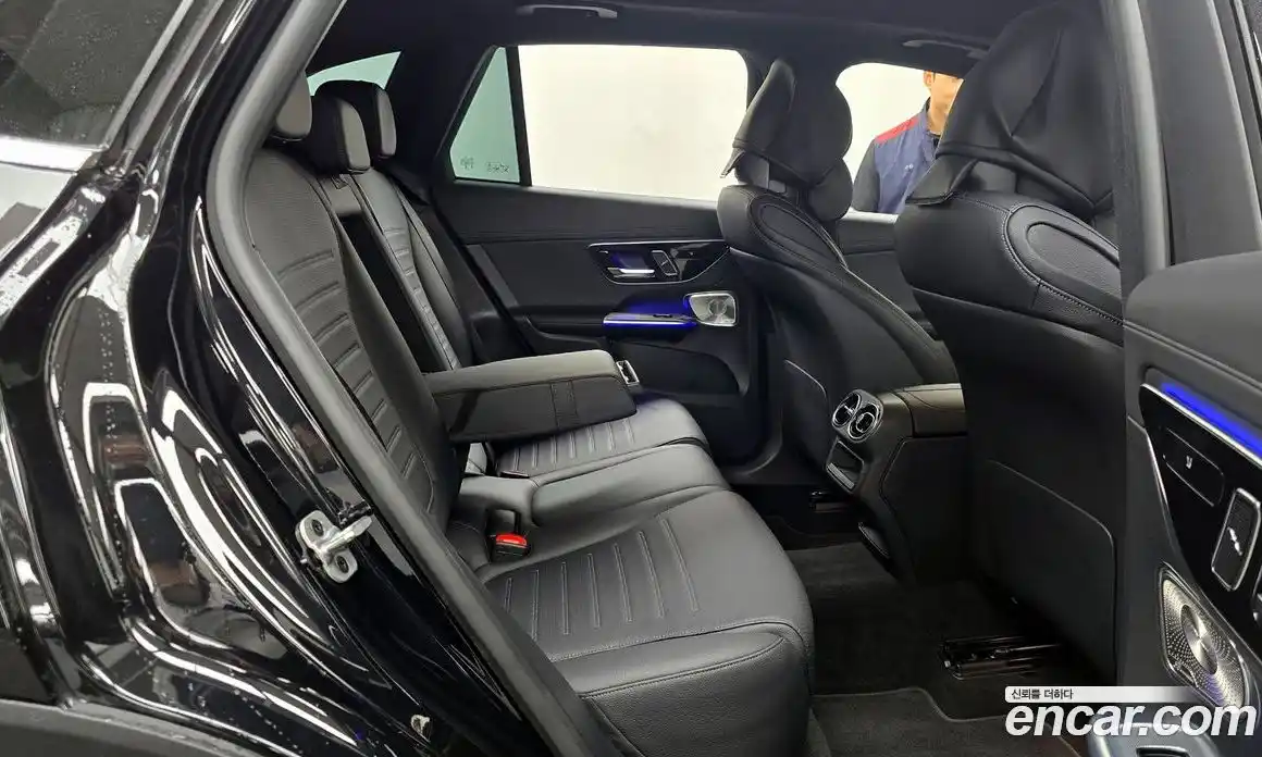 Mercedes-Benz GLC-Class 2023 2.0 гидро, фото 18 Mercedes-Benz GLC-Class 2023 2.0 гидро, фото 18
