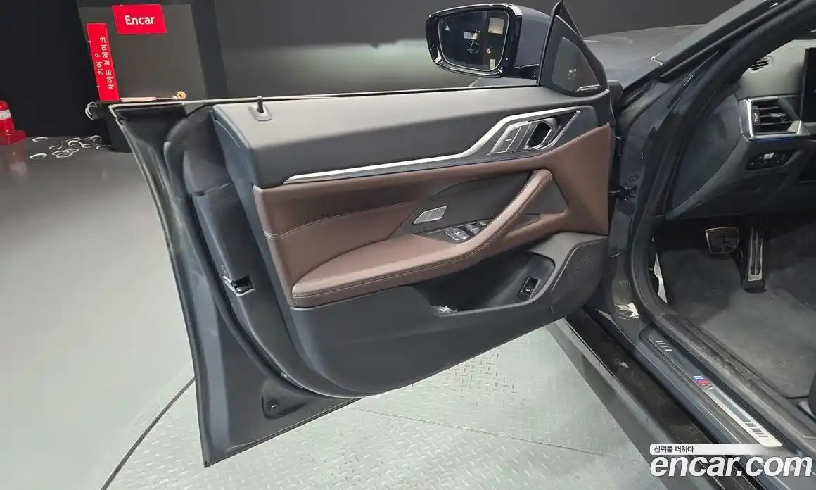BMW i4 2022 0.2 гидро, фото 14