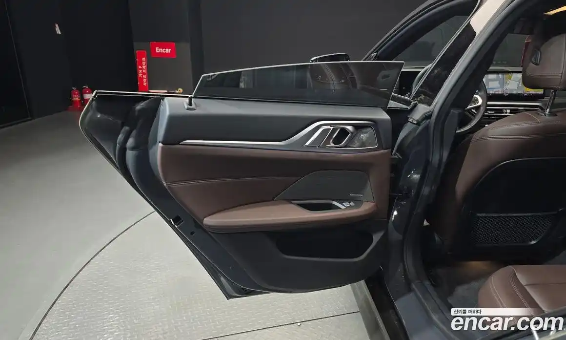BMW i4 2022 0.2 гидро, фото 15