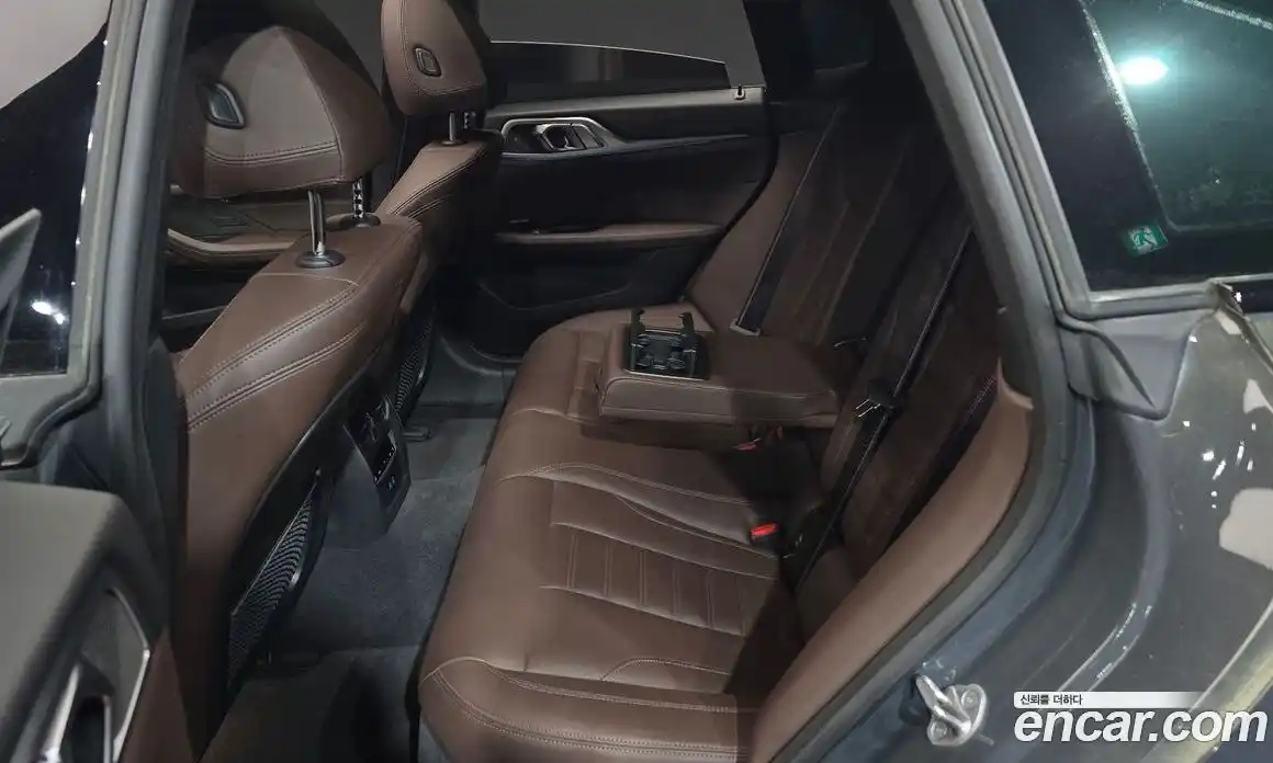 BMW i4 2022 0.2 гидро, фото 17