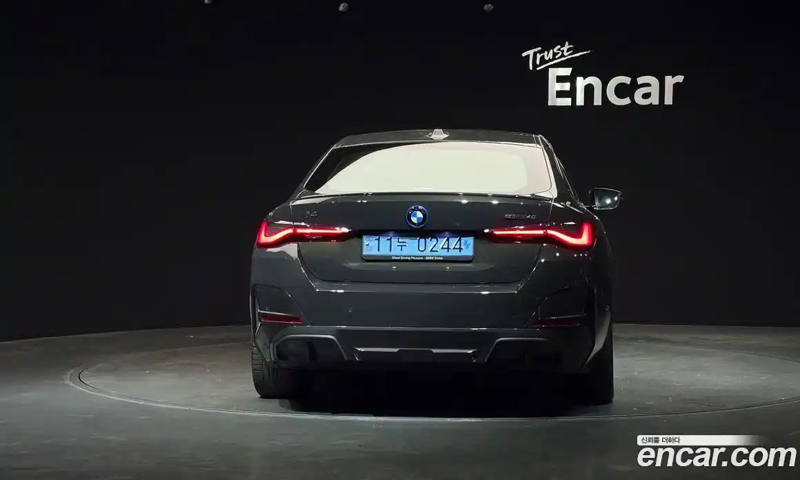 BMW i4 2022 0.2 гидро, фото 4