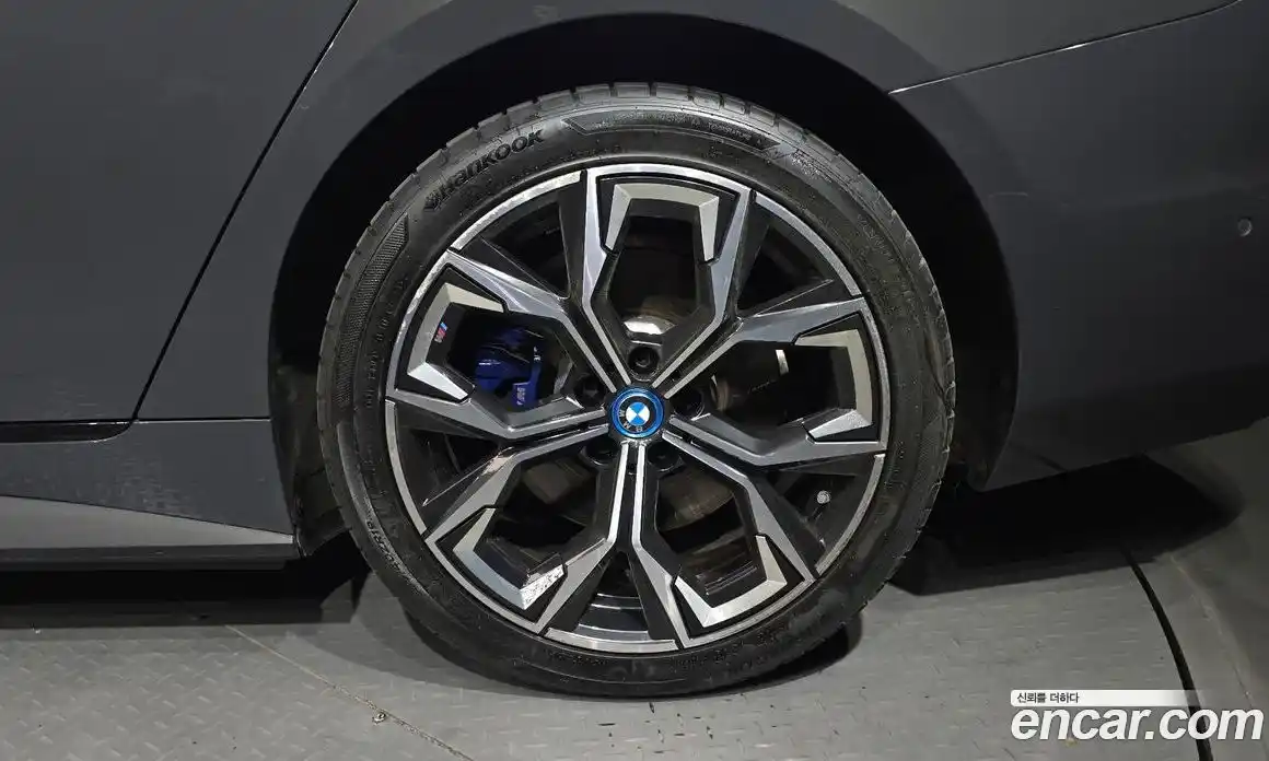 BMW i4 2022 0.2 гидро, фото 7