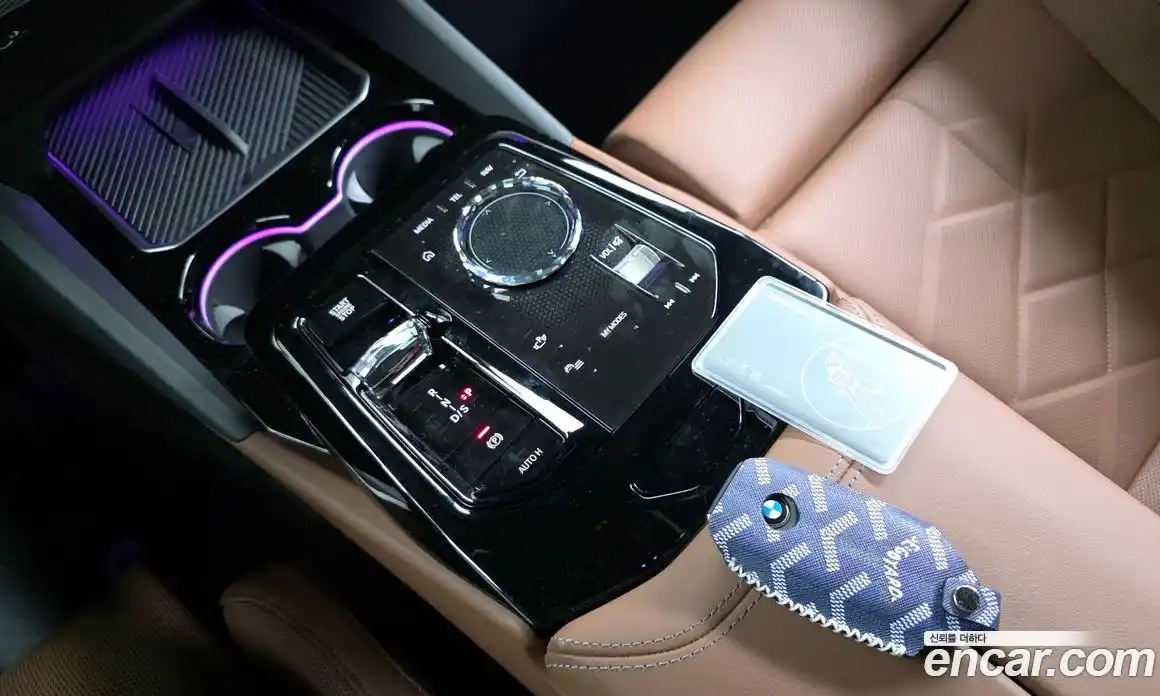 BMW 5-Series 2025 2.0 гидро, фото 9