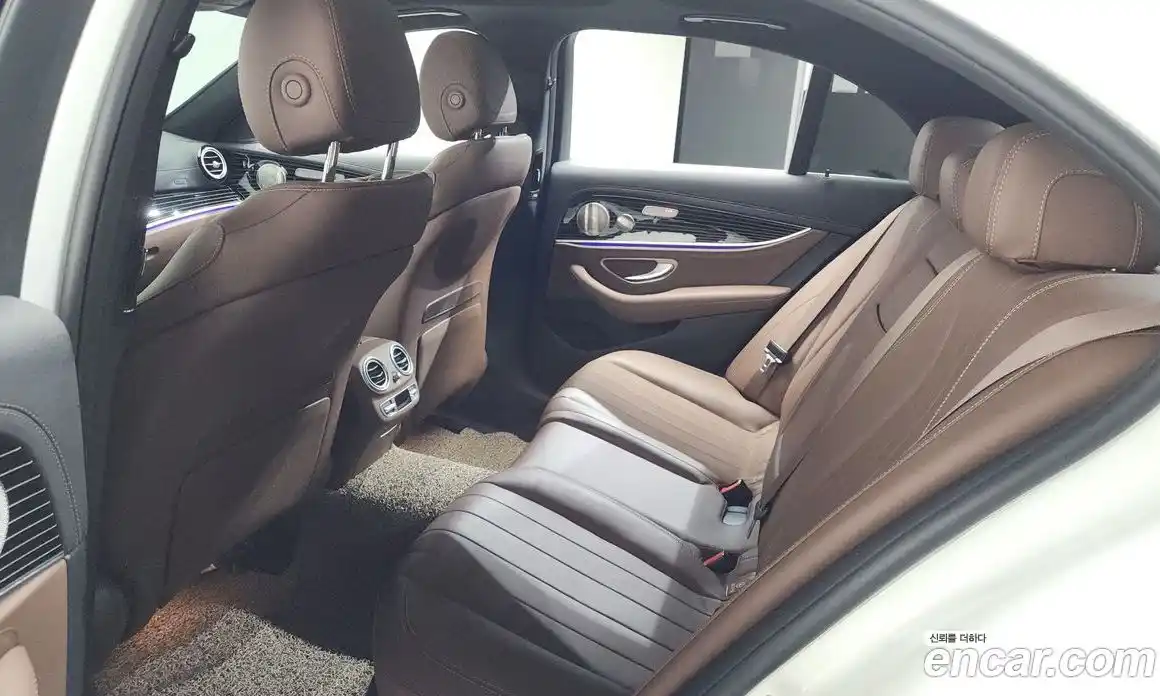 Mercedes-Benz E-Class 2021 3.0 гидро, фото 26