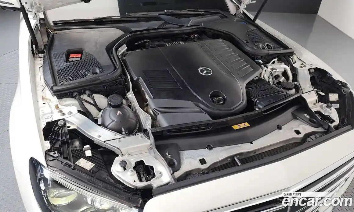 Mercedes-Benz E-Class 2021 3.0 гидро, фото 6