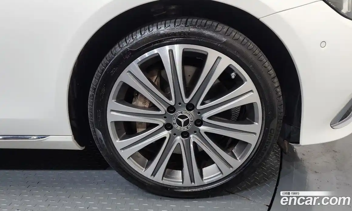 Mercedes-Benz E-Class 2021 3.0 гидро, фото 7