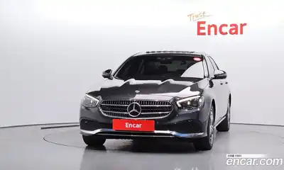 Mercedes-Benz E-Class 2021 2.0 автомат (гидро), миниатюра 3