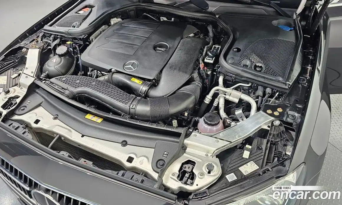 Mercedes-Benz E-Class 2021 2.0 автомат (гидро), фото 6