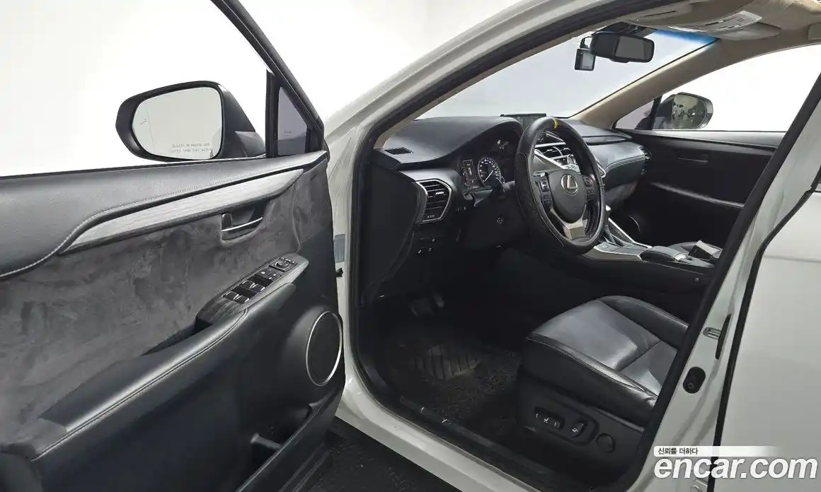 Lexus NX 2017 2.0 гидро, фото 12