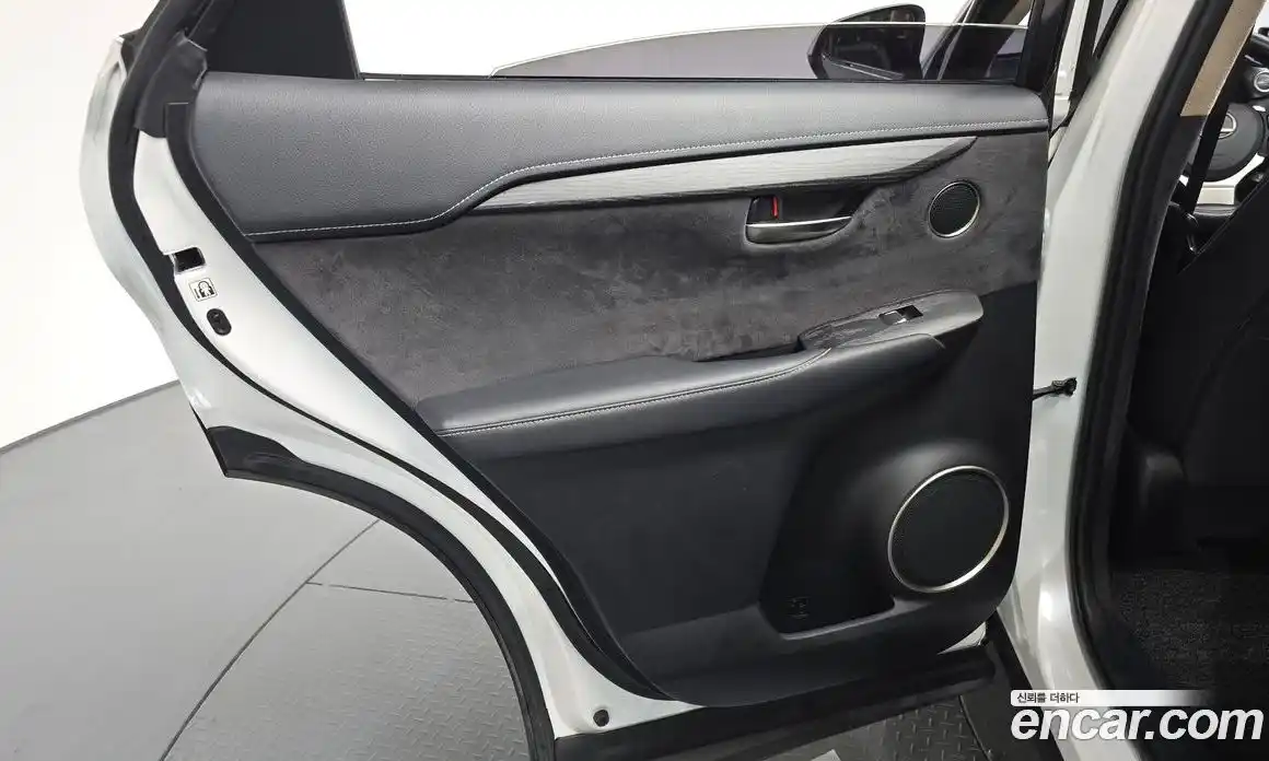 Lexus NX 2017 2.0 гидро, фото 14