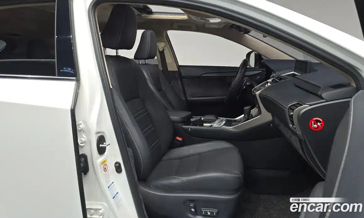 Lexus NX 2017 2.0 гидро, фото 16