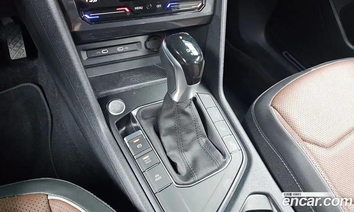 Volkswagen Tiguan 2023 2.0 автомат (гидро), фото 12