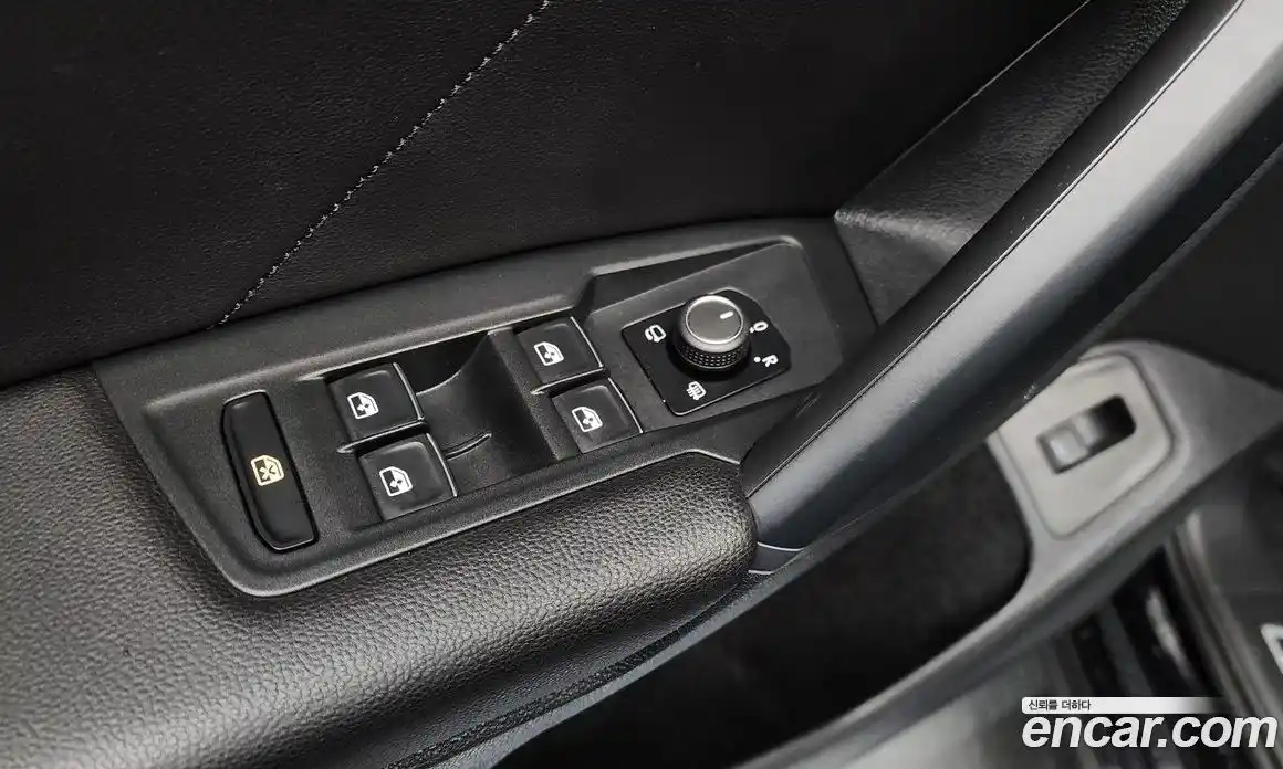 Volkswagen Tiguan 2019 2.0 автомат (гидро), фото 28